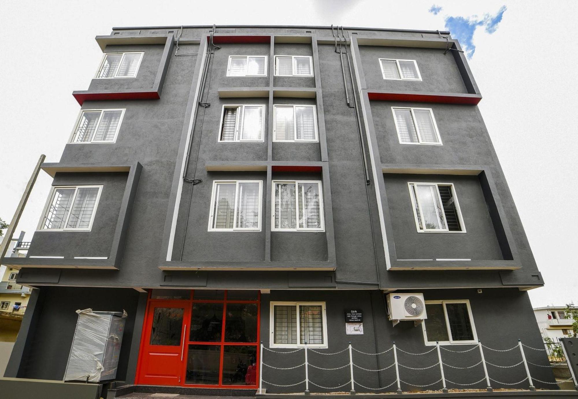 Townhouse Sarvar Hospitality Near Ascendas Park Square Mall بنغالور المظهر الخارجي الصورة
